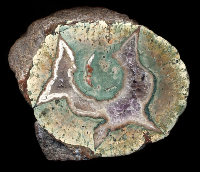 Magnificent Amethestine Nesselhof Thunderegg