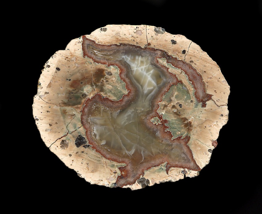 Nesselhof Thunderegg with Cracked Jelly-Like Agate